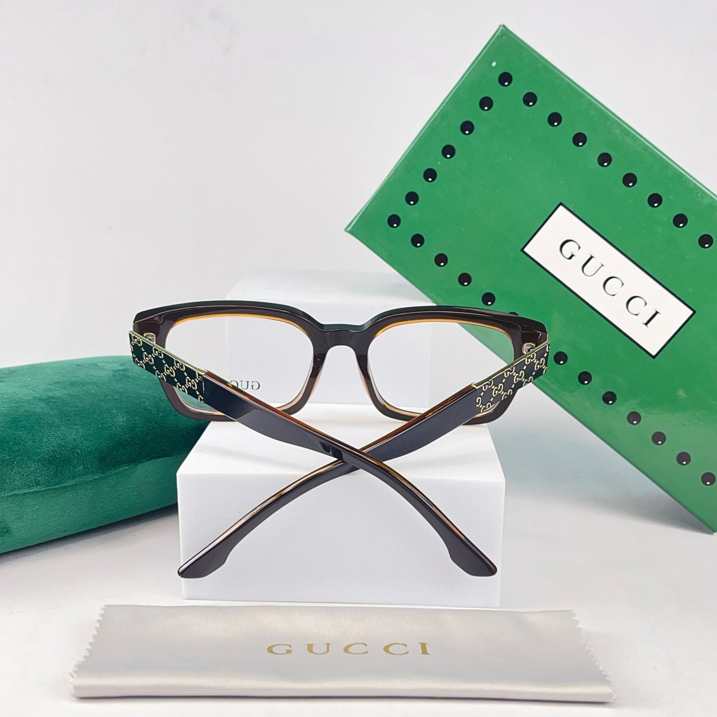 GUCCI EYEWEAR