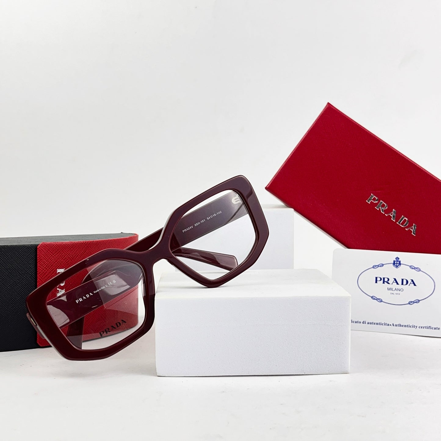 PRADA EYEWEAR 04V