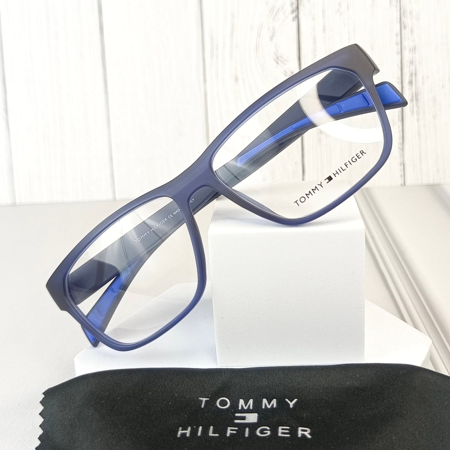 TOMMY HILFIGER TH1747