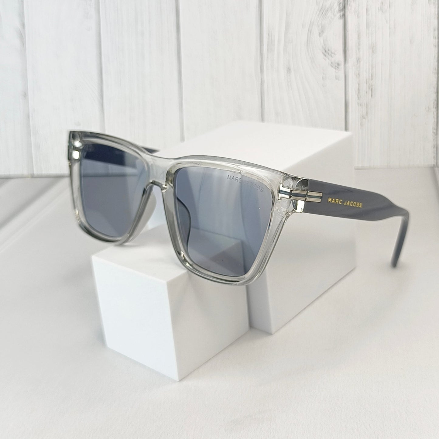 MARC JACOB SUNGLASS