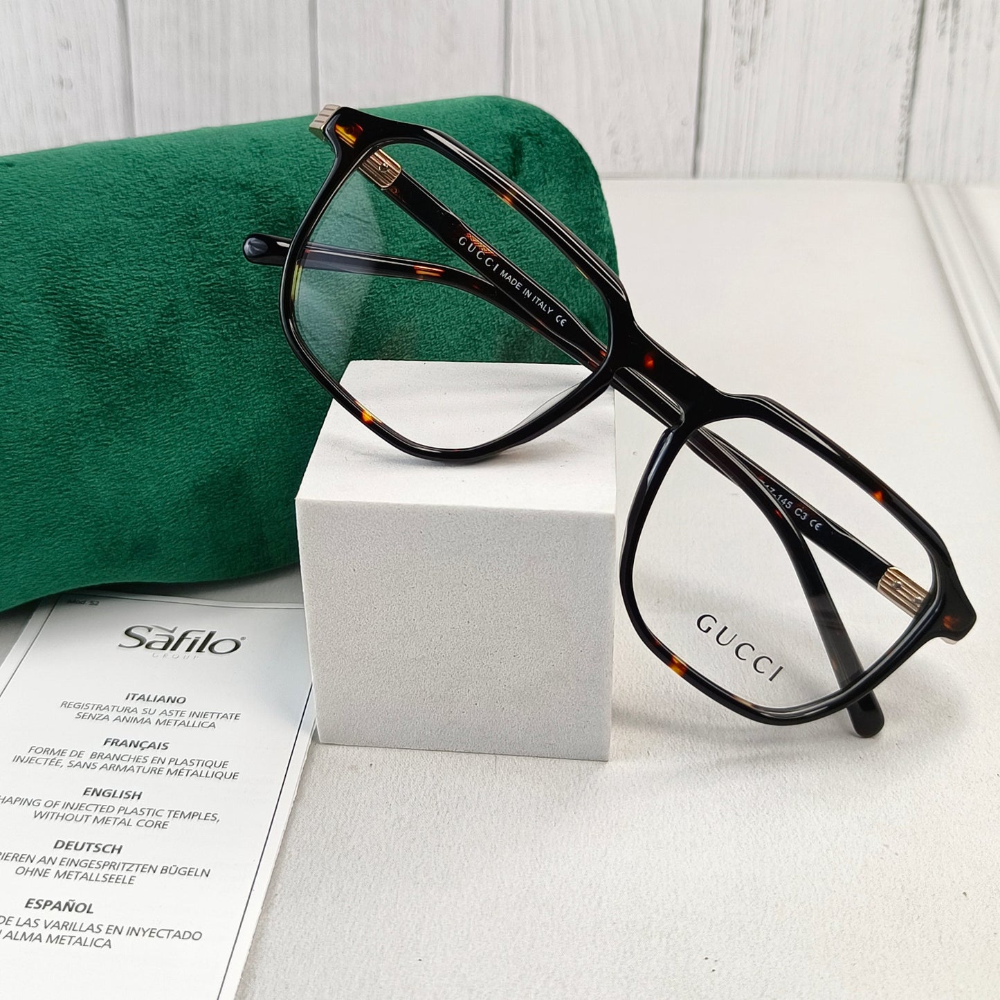 GUCCI EYEWEAR