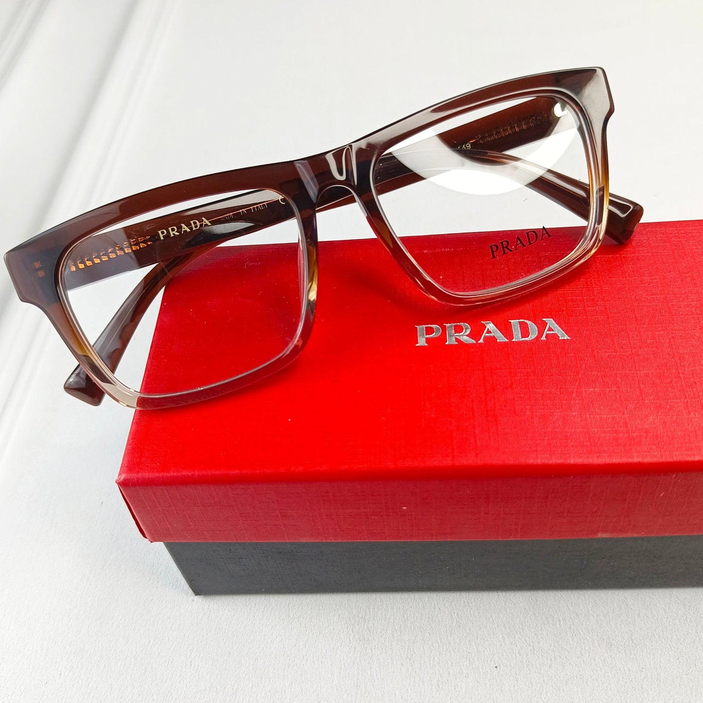 PRADA EYEWEAR