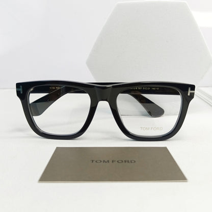 TOMFORD TF5812