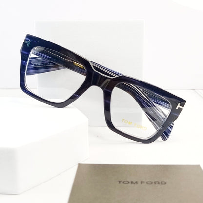 TOMFORD TF5461