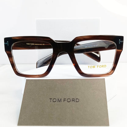 TOMFORD TF5461