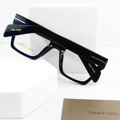 TOMFORD TF5461