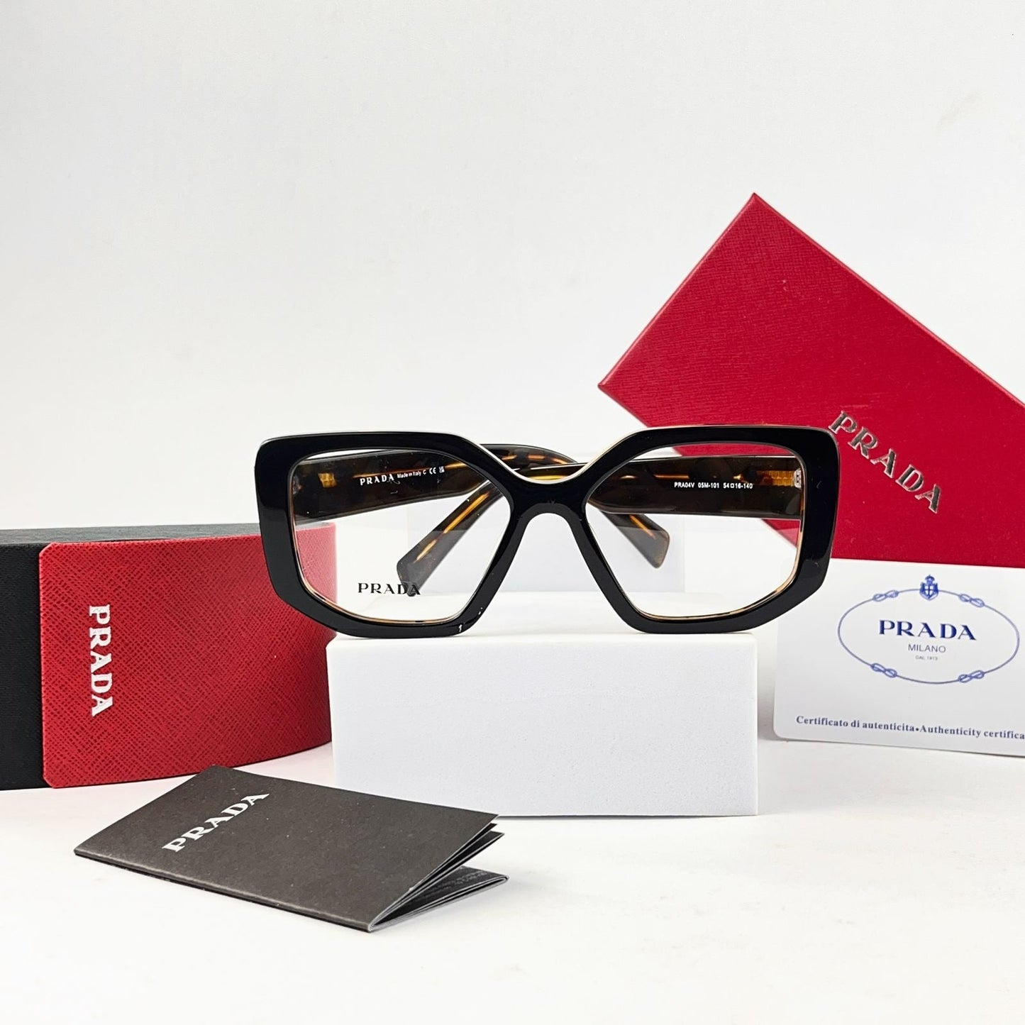 PRADA EYEWEAR 04V