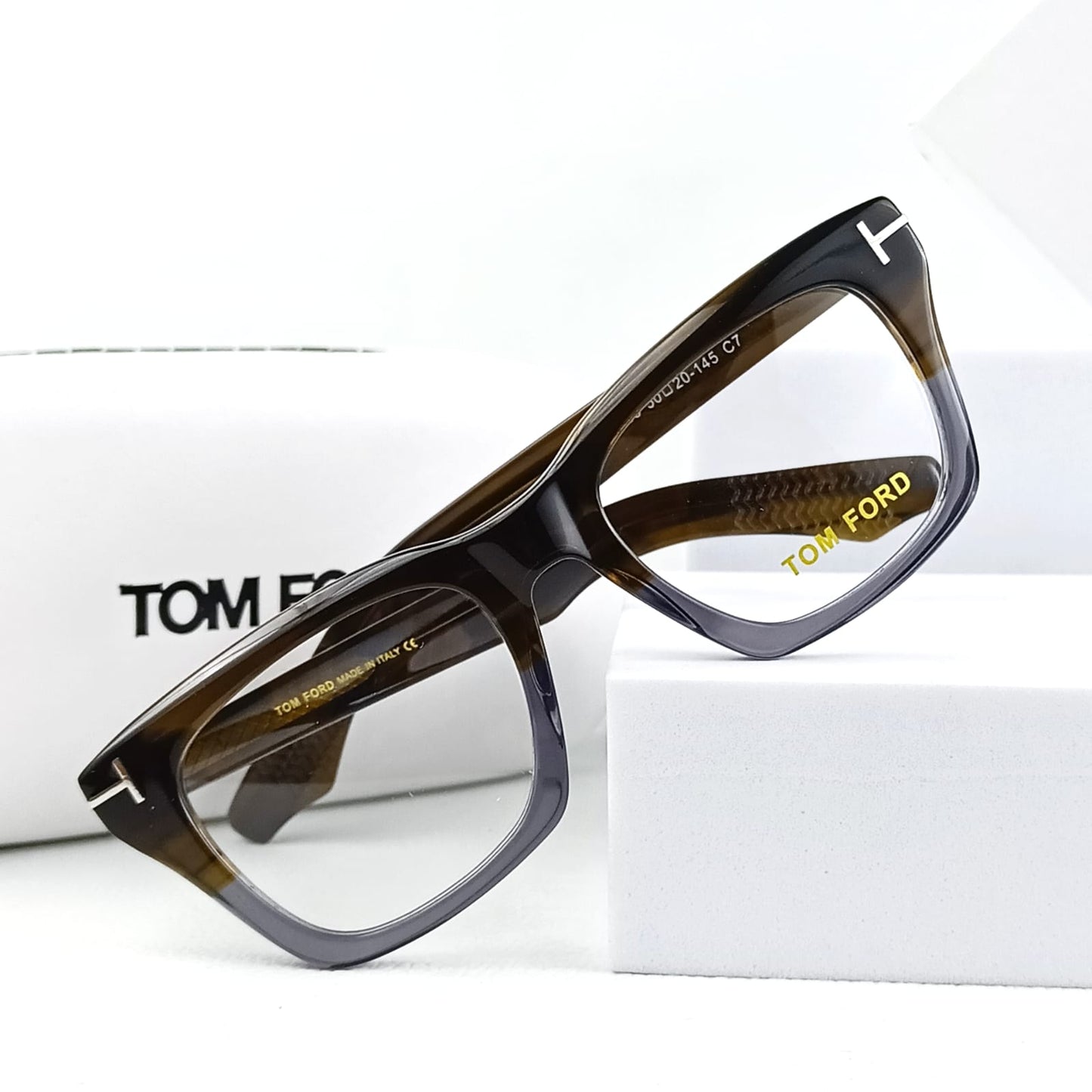 TOM FORD EYEWEAR