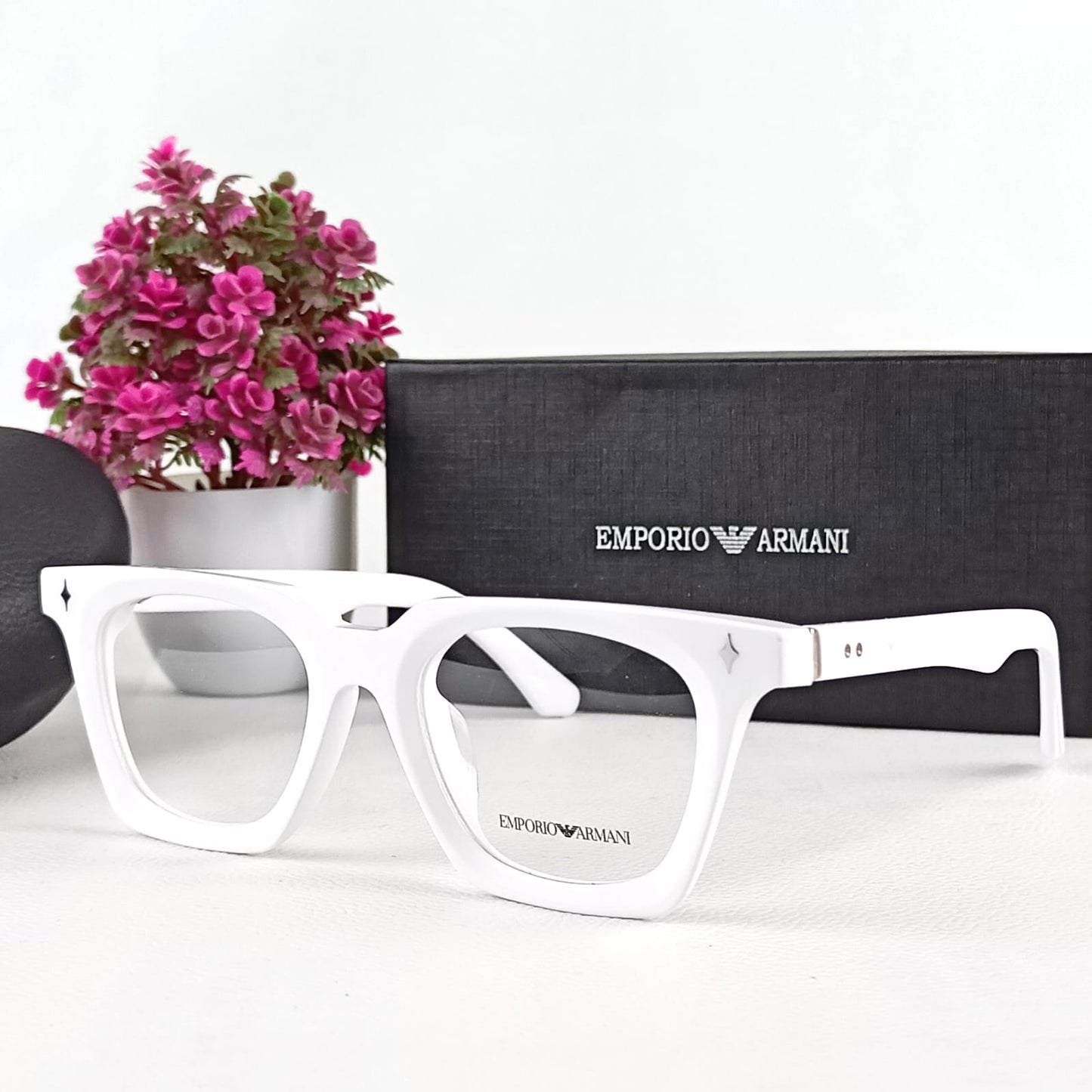 ARMANI EYEWEAR