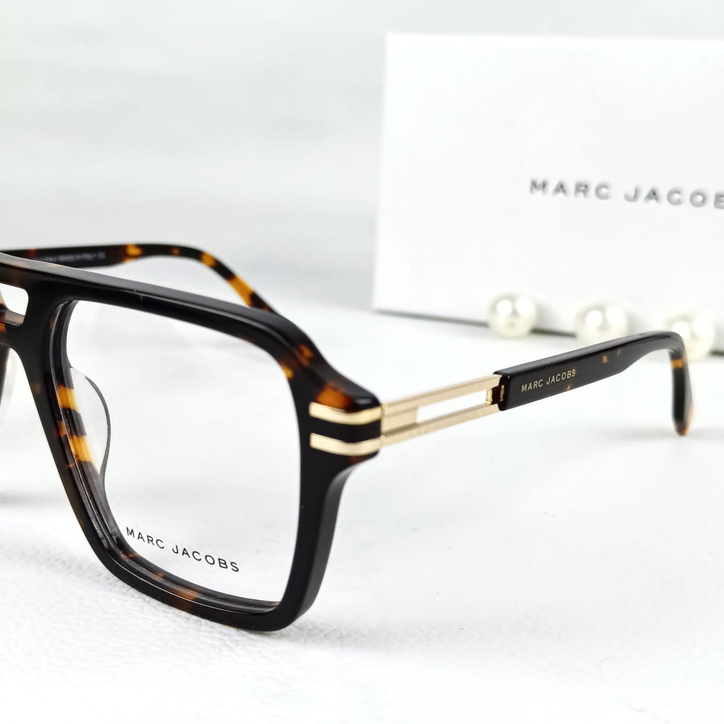 MARC JACOBS EYEWEAR