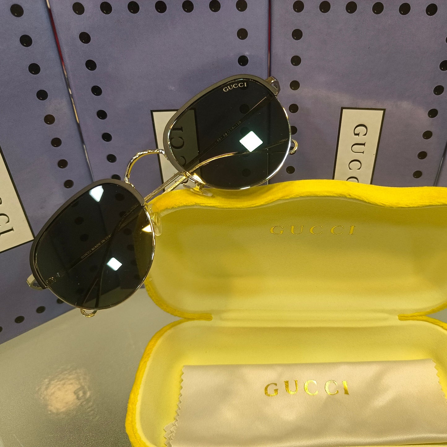 GUCCI SUNGLASS