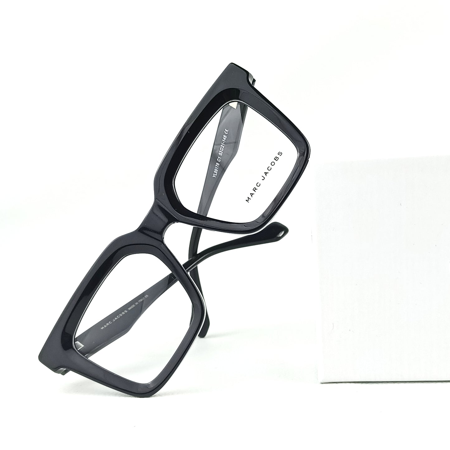 MARC JACOB EYEWEAR