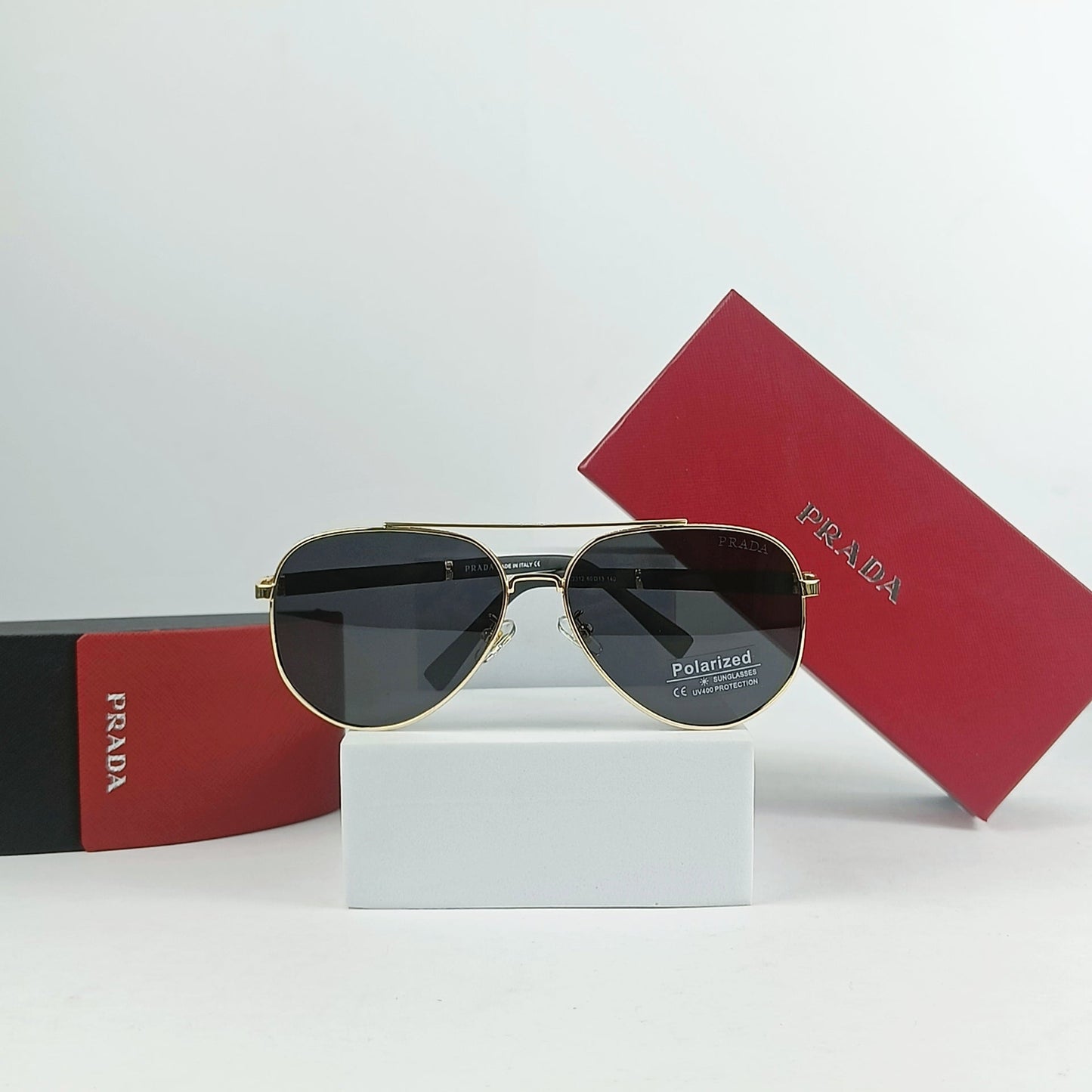 PRADA SUNGLASS